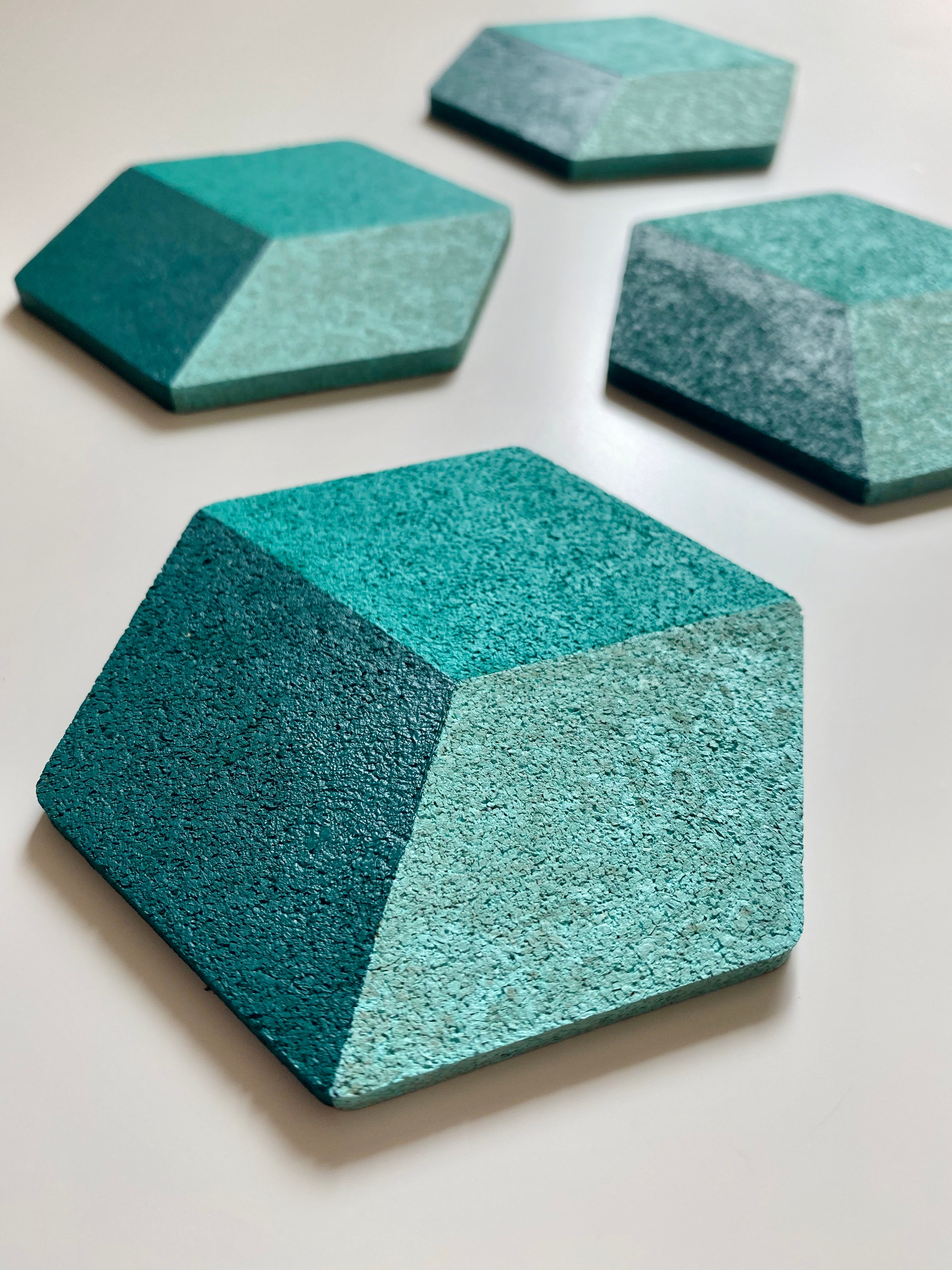 Geometric Hexagon Cork Coasters White – anchortwentyfour